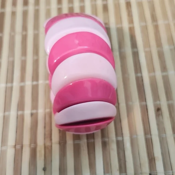 Vintage Pink Bracelets - Picture 2 of 6